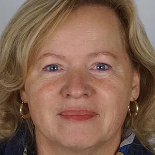 Porträt von Monika Zechner